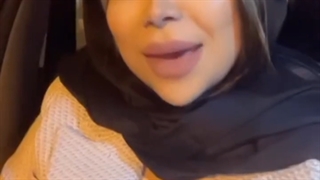 :_(