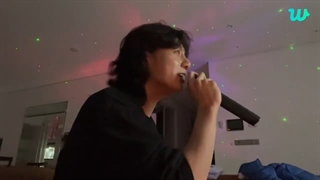 لایو جونگکوک در ویورس"Hold On"بازیرنویس فارسی