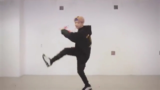 Dance Practice آهنگ Laventer از Stray kids ورژن Love stay