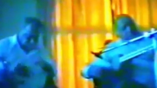 اساتید جلیل شهناز ایرج جهانگیر ملک در بزرگداشت استاد شهناز، کار جنون ما به تماشا کشیده است