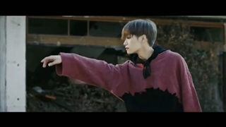 موزیک ویدئو All eyes down از Luminous