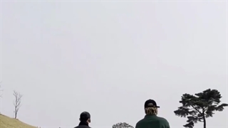 گلف بازان با حضور کیونگسو