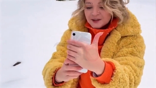 ترفند های عکس گرفتن با گوشی موبایل در هوای زمستانی و برفی با آنی حامی Ani Hami