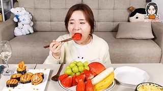 Mukbang/asmr/food