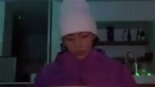 لایو جونگکوک در ویورس بازیرنویس فارسی" 3 "