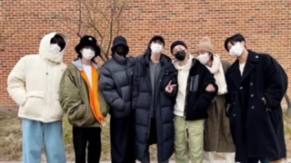 موهام رو زدم بهم میاد مگه زشت شدم بهم نگاه نمی کنی '~'