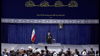 رهبر انقلاب در دیدار مسئولان و کارگزاران نظام: شعار امسال حساس و مهم است.