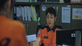 سـریال کره ای امدادگران قسمت 04 دوبله فارسی The First Responders 2022