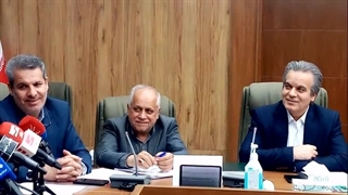 نشست خبری اکبر نیکزاد به مناسبت فرا رسیدن ۲۱ فروردین سالروز افتتاح حساب ۱۰۰ حضرت امام (ره) و تأسیس بنیاد مسکن انقلاب اسلامی