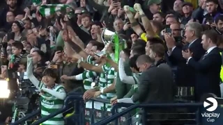 *Celtic Lift the viaplay cup 2022/2023* اهدای جام ویا پلی کاپ فینال قهرمانی به تیم سلتیک
