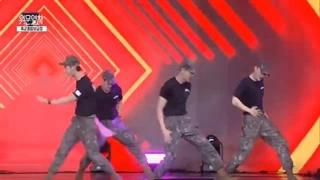 اجرای آهنگ killer در سربازی (فکر کنم شهر دگو بود) :))