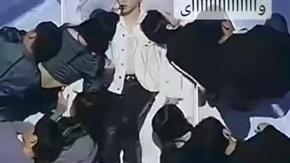 دوستان عزیز از شدت فشاری که سر این ماجرا خوردم همین الان قرمز شدم :)