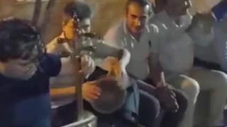 کمانچه همایون پشتدار تنبک سرهنگ یاراحمدی اجرای خصوصی در دورهمی افسران بازنشسته پلیس، بارو بارو با رقص لری