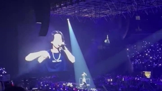 کات اجرای nevermind تور جهانی شوگا