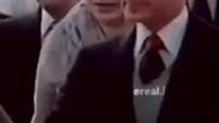 آره اصلا لباس آخوندی خیلی قشنگه شکمم قشنگ برجسته میکنه