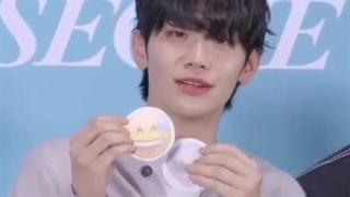 کیم ته ره تو فقط ی توت فرنگی کیوتی