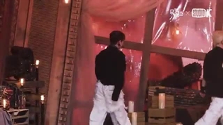 فنکم سونگکوان seungkwan از سونتین seventeen در اجرای super