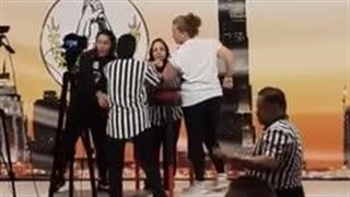 لحظه غرور انگیز قهرمانی رویا مهبودی در مسابقات آسیایی مچ اندازی 2023