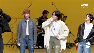 اجرای لایو آهنگ Fxck My Life از seventeen