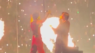 اجرای آهنگ Burn It از یونگی و مکس