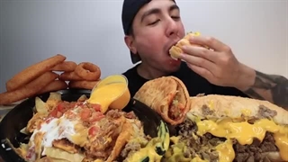 ASMR EATING PHILLY'S BEST EXTRA CHEESE CHEESESTEAKS, CRISPY ONION RINGS, TACO BELL CHEESY NACHOS