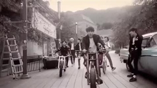 اهنگ حامد همایون با موزیک ویدئو هورمون بی تی اس