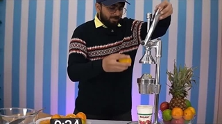 استفاده از آب مرکبات گیری دستی