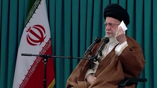 رهبر معظم انقلاب : عزت در سیاست خارجی یعنی نفی دیپلماسی التماسی ۱۴۰۲/۰۲/۳۰