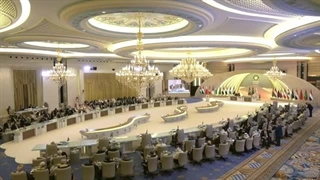 حدیث الزعماء وفعالیات القمة العربیة فی جدة