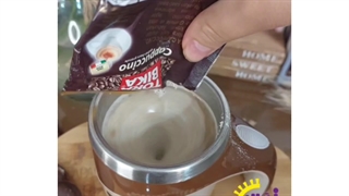 ماگ همزن دار باتری خور SSMUG