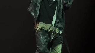 کنسرت یونگی در جاکارتا music: SDL