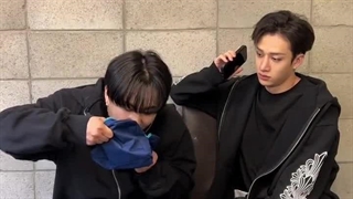 تیک تاک استری کیدز( چان و چانگبین) ♡♡ این نوع تیک تاکا نرماله چون اسکیزه یونو