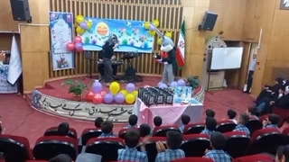 برگزاری جشن مدارس جذاب و زیبا گروه موسیقی و هنری آوین