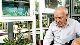 قرائت سوره قدر توسط حاج غلامرضا میرزا زاده آخوندی پدر شهید رحمان میرزا زاده لیپوماتیک