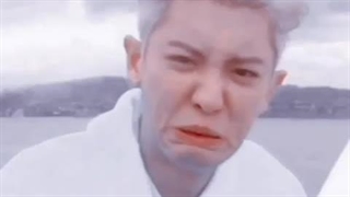 این آهنگ تقدیم به اونی که حالم ازش بهم میخوره ،