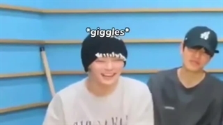 ریکشن تاریخی استری کیدز به ام وی your eyes رو که یادتون نرفته؟! ♡♡