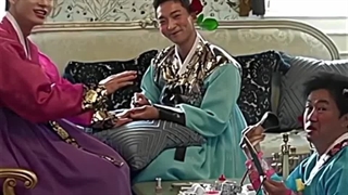 شین جو خودش خیلی کم فان بود دو تایار سمی ترم پیدا کرد