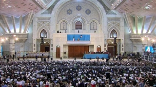 رهبر انقلاب : نسلهای جدیدِ این کشور به آشنایی بیشتر با امام بزرگوار نیازمندند