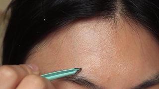 آموزش استفاده از ژل ابرو