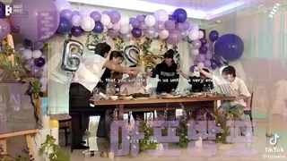 ۱۰ سالگی بی تی اس مبارک(^_^;)