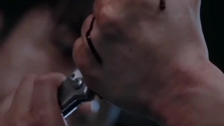 اگر میزارم بهم آسیب بزنی به خاطر اینه که اونقدری برام ارزش داری ک به خودم اجازه ندم زخمی ات کنم ... قاضی شیطان