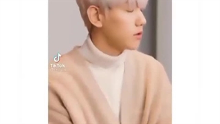 اکسو واکنش اعضا وقتی بکهیون میگه من دخترا رو دوست دارم-720p