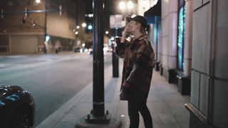 دنس فری استایل هوان وونگ از oneus با آهنگ youngster از James blunk $