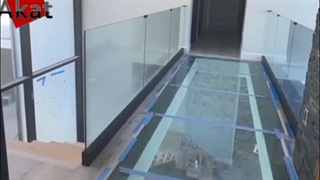 جان پناه - نرده و هندریل شیشه ای آکات پلاس