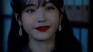 خنده های ایو قشنگه نه؟