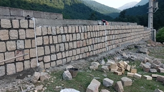 اجرای سنگ مالون کلوم و اجرای سنگ لاشه ورقه ای