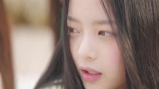 NewJeans_뉴진스_Hurt_Official_MV