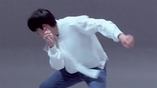 ⋆ فن کم کیم جی وونگ " Kim Jiwoong " عضو گروه زیروبیس‌وان " ZeroBaseOne " در اجرای in bloom در Studio Choom