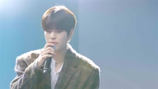 اجرای سونگمین ( STRAY KIDS ) در برنامه Lee Mujin Service♡♡ ( درخواستی )