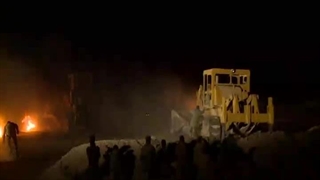 مستند دی 8 سنگرسازان بی سنگر